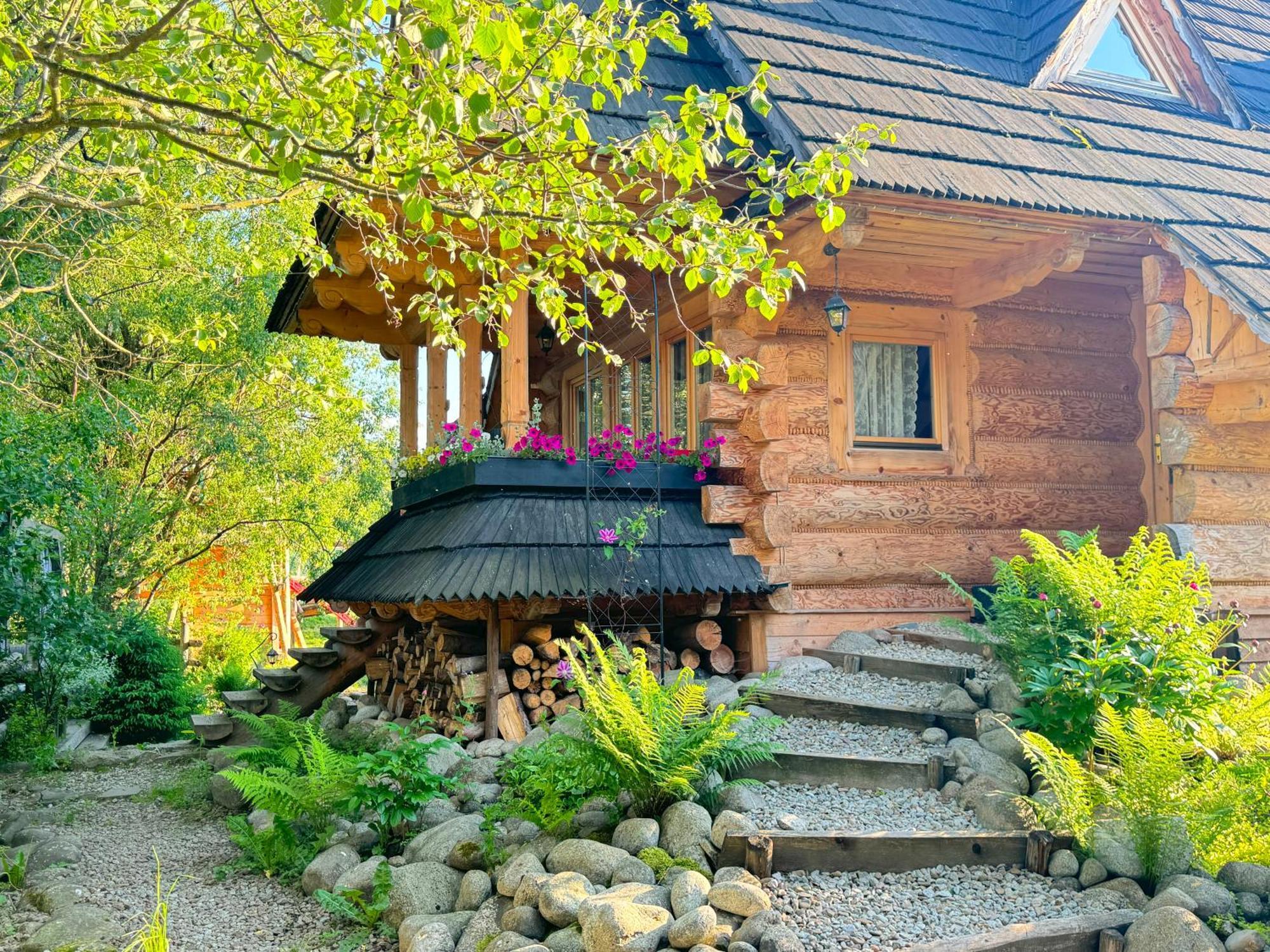 Gorska Osada Luxury Chalets Zakopane Poronin Exteriör bild